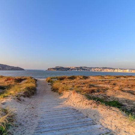 Pe N'Areia Apartman São Martinho do Porto Kültér fotó