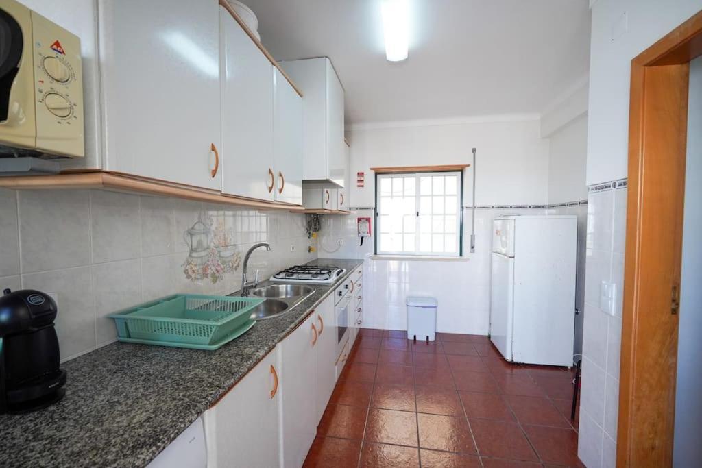 Pe N'Areia Apartman São Martinho do Porto Kültér fotó